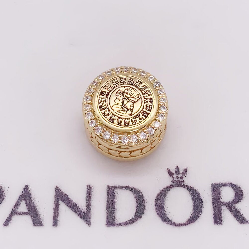 Pandora COZUMEL Flag pendant Gold-Plated